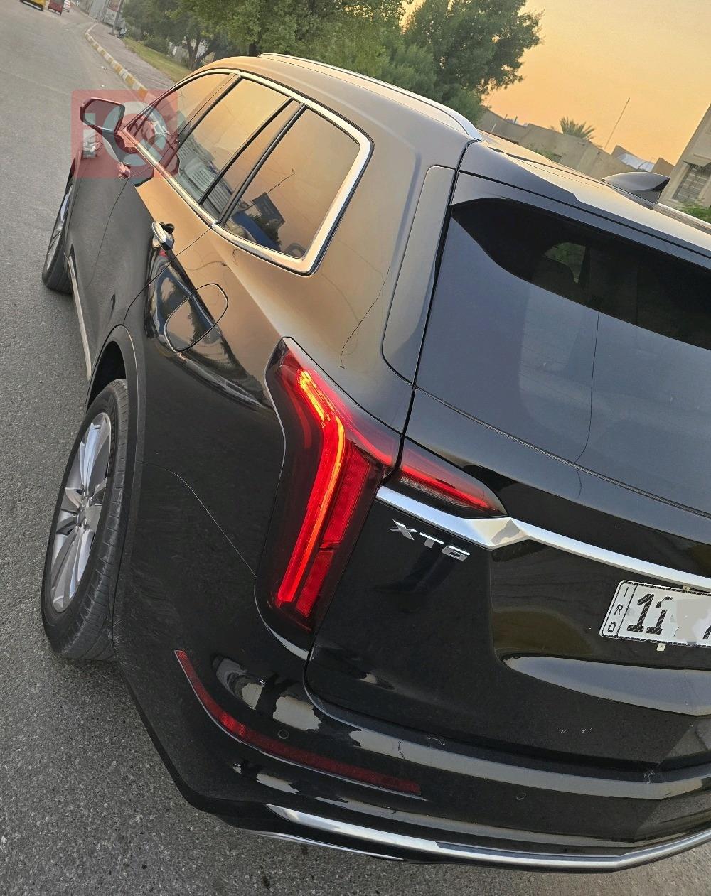Cadillac XT6